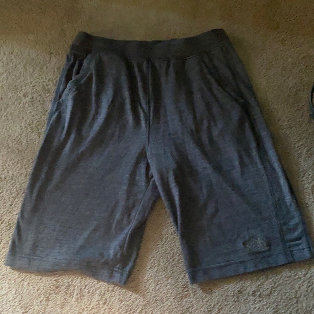 NorthFace Grey cotton shorts Size XL (18/20)